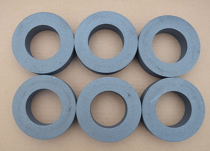 磁性材料是电机主要原料之一，对电机性能影响较大